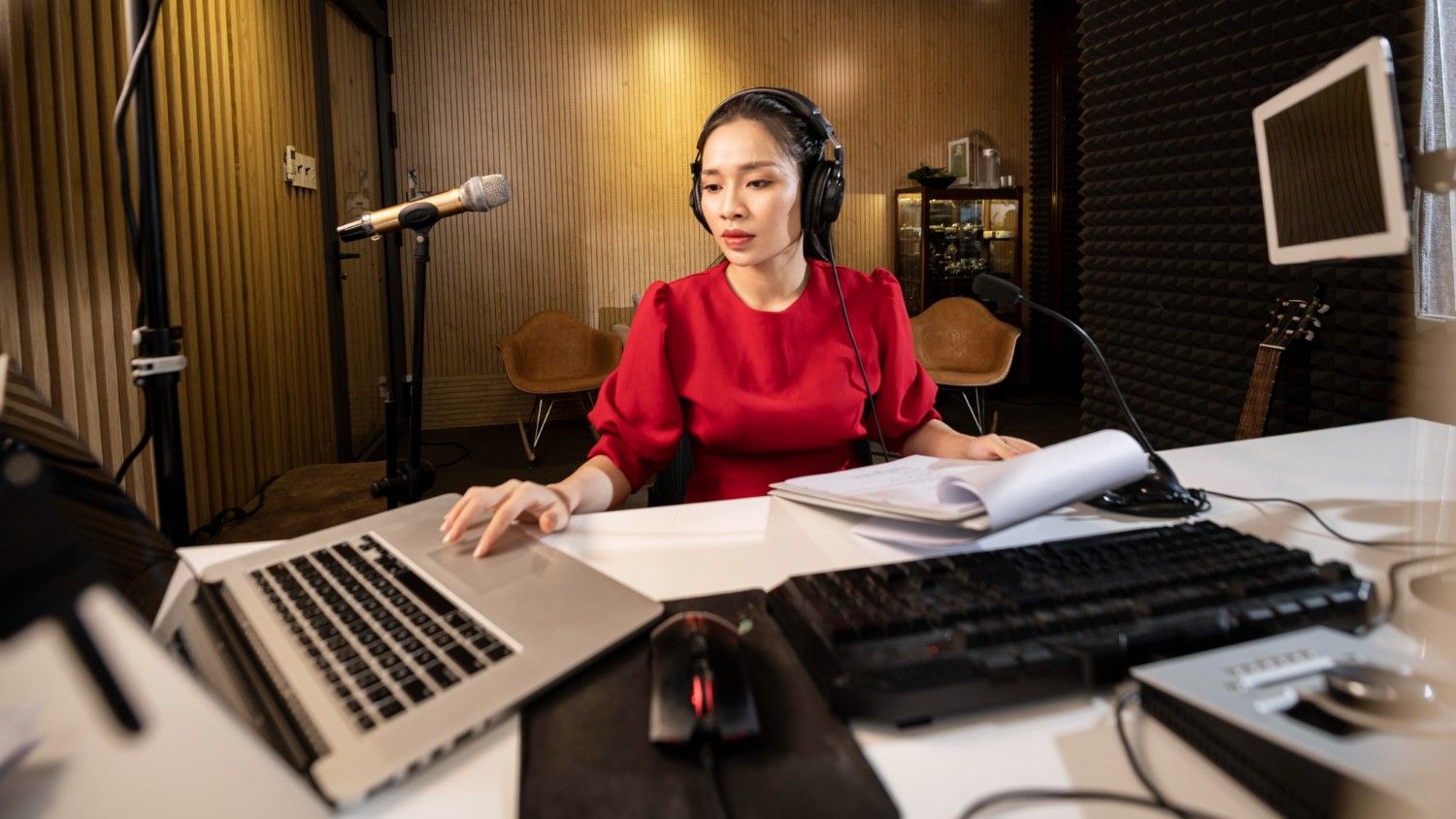 Why Professional Transcription Services Are Worth It